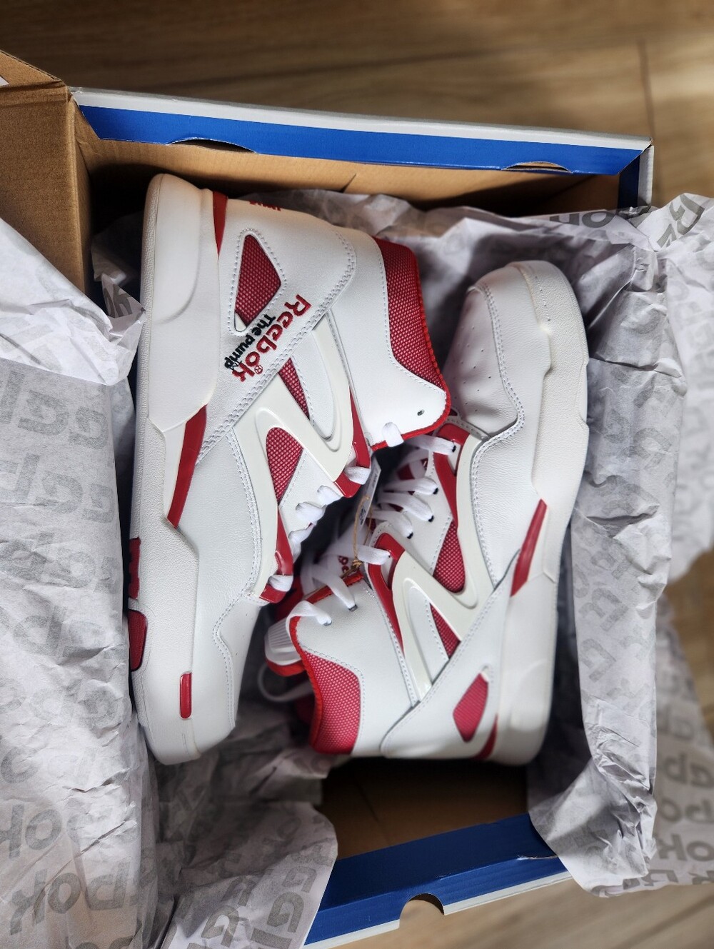 Reebok White & Red Basketball-Inspired Sneakers